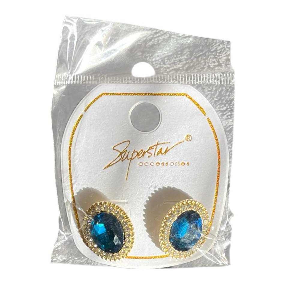 •Blue Oval Rhinestone Earrings•